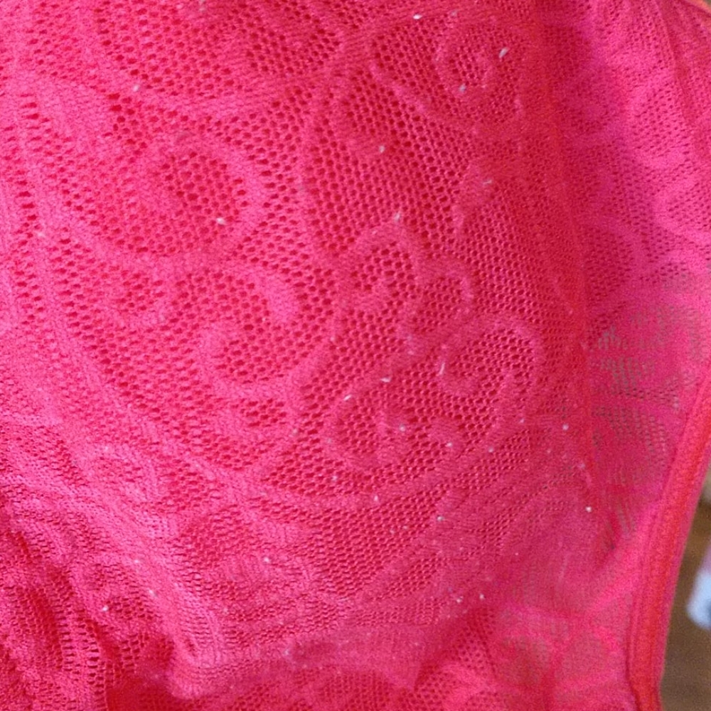 2 Sport's Bra's - Picture 5 of 11
